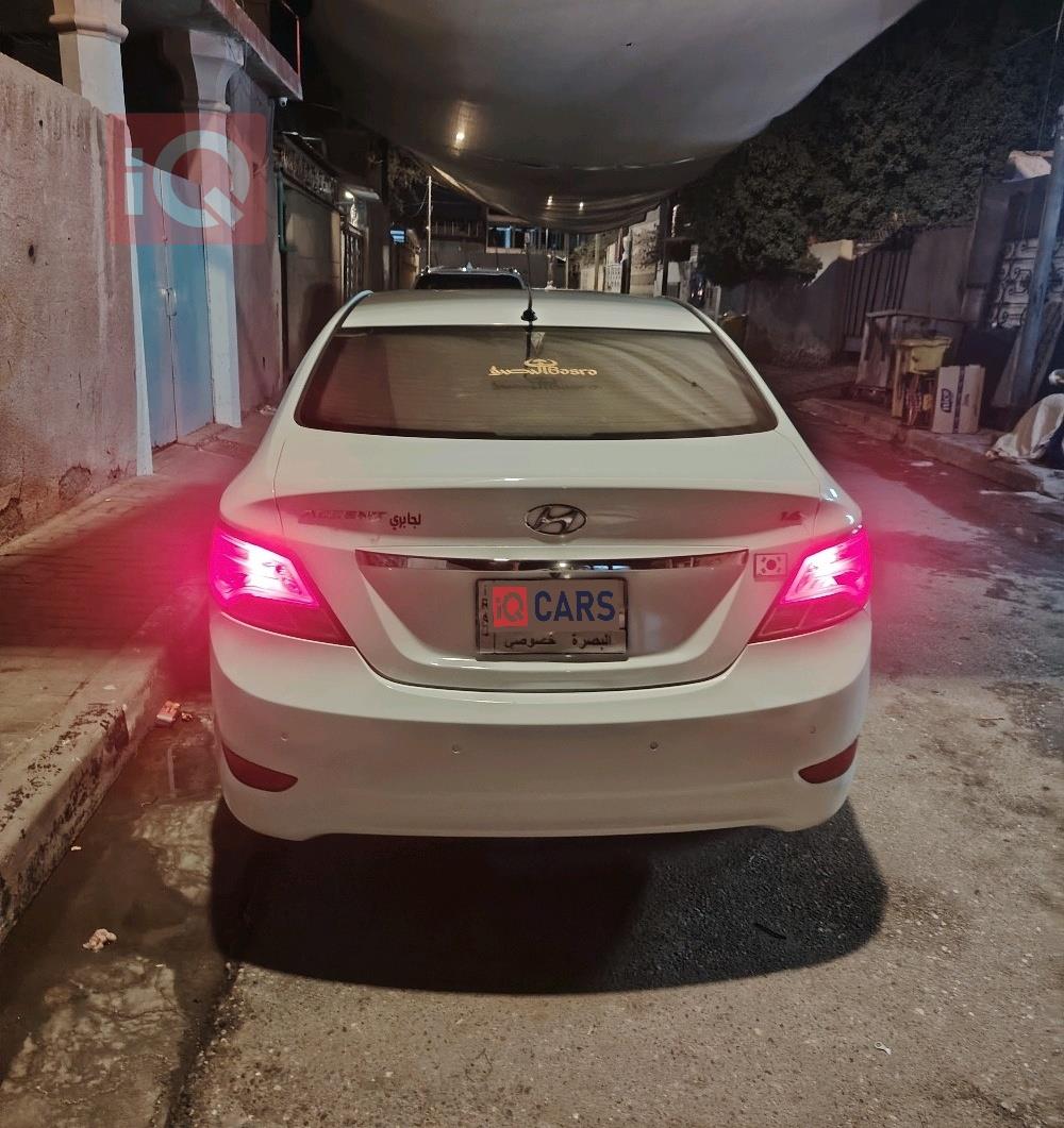 Hyundai Accent